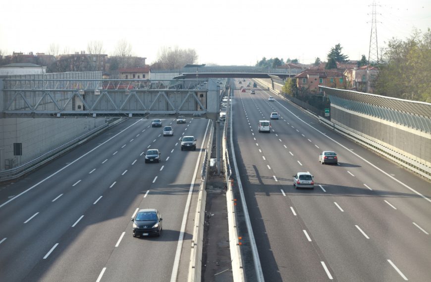 Ile kosztuje 1 km autostrady w Czechach?